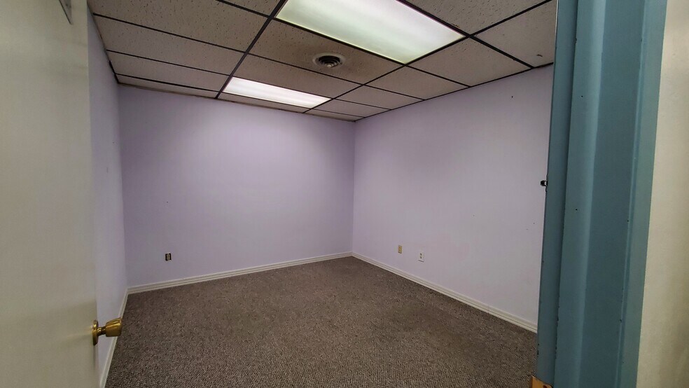 More Photos Of 1123 E Sherman Ave, Coeur d'Alene Freestanding For Lease