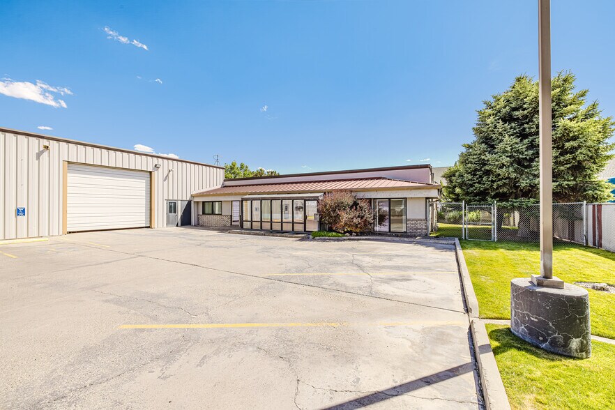 More Photos Of 3716 E Idaho St, Elko Office Residential For Lease