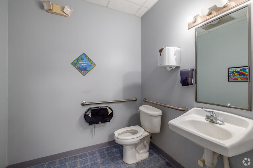 More Photos Of 3440 US Highway 1 S, Saint Augustine General Retail For Sale