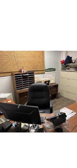 More Photos Of 2231 Whitfield Park Loop, Sarasota Warehouse For Sale