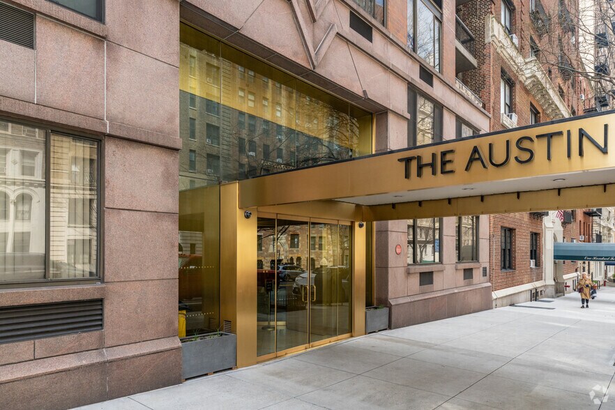 More Photos Of 130 W 79th St, New York Apartments For Lease
