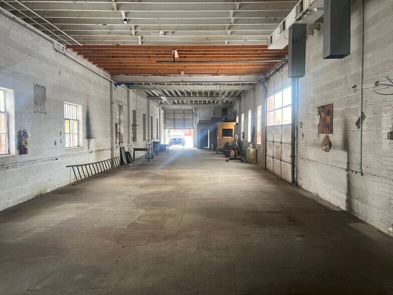 More Photos Of 1744 Indianapolis Blvd, Whiting Manufacturing For Sale