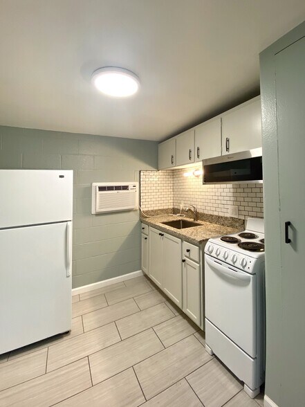 More Photos Of 630 Sinclair St, Reno Apartments For Sale