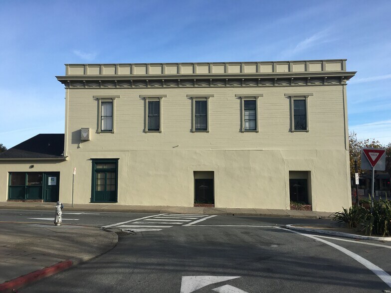 More Photos Of 486 Alvarado St, Monterey Storefront Retail Office For Lease