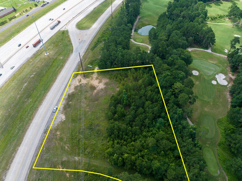 More Photos Of 1.99 Ac I-45 Service Rd, Huntsville Land For Sale