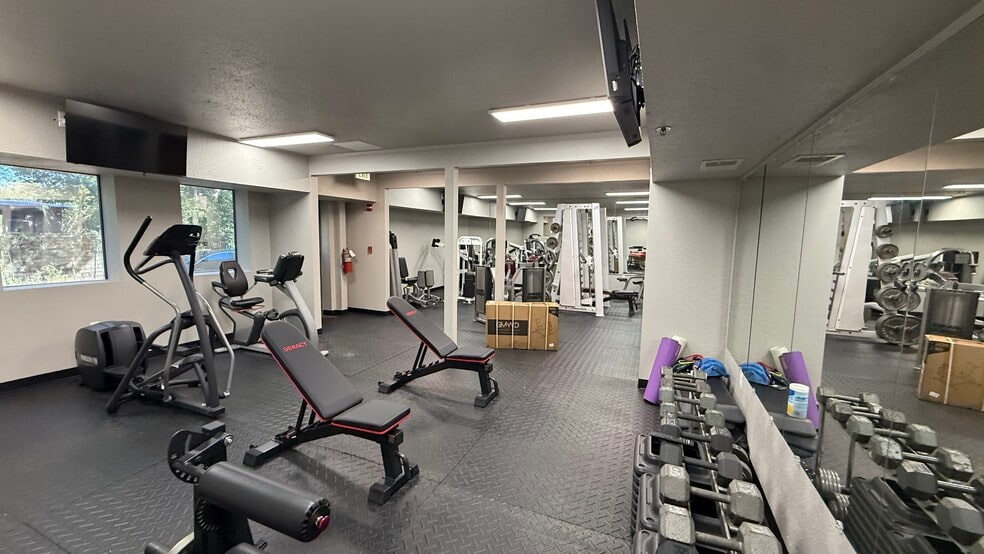 More Photos Of 5000 Silver Star Rd, Orlando Specialty For Sale