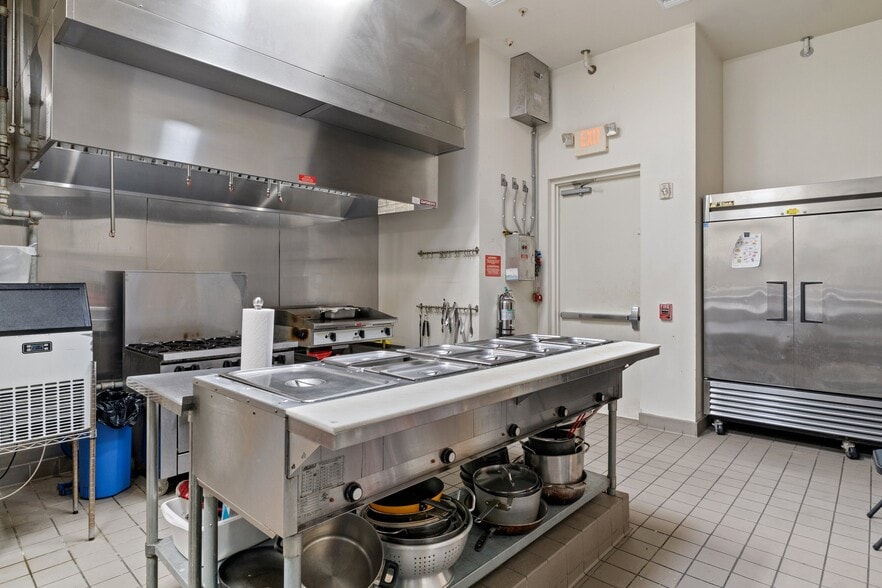 More Photos Of 311 NE 4th Ave, Crystal River Healthcare For Lease