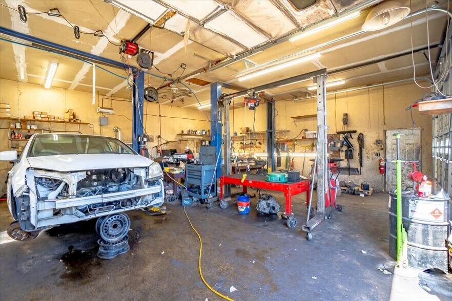 More Photos Of 9099 Highway 101 W Frontage rd, Savage Truck Terminal For Sale