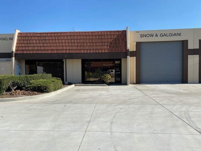 More Photos Of 380 Swift Ave, South San Francisco Warehouse For Lease