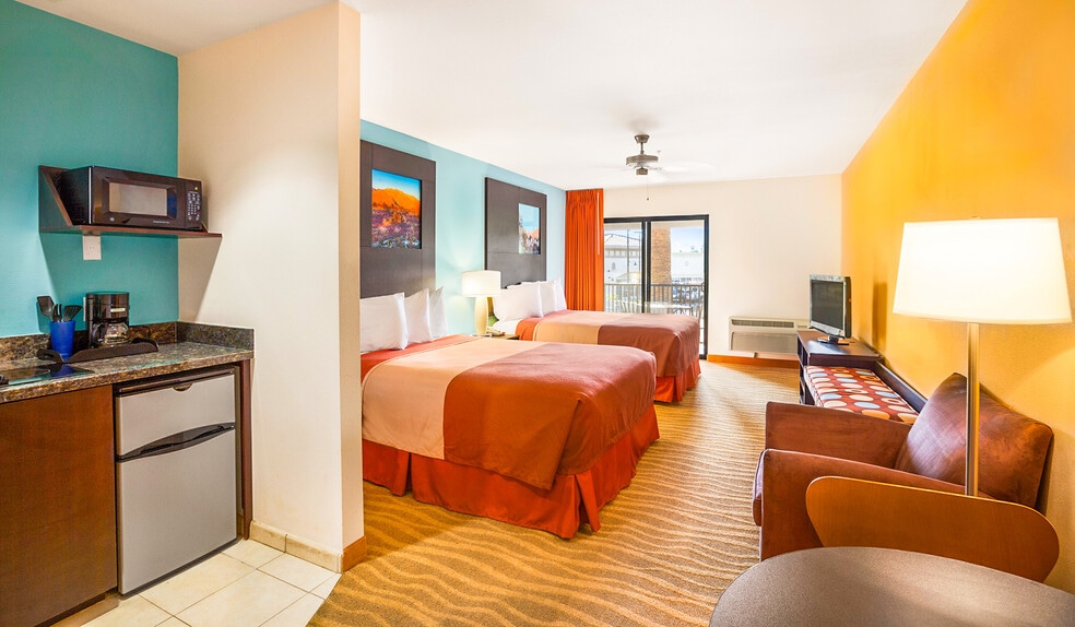 More Photos Of 81753 111 Hwy, Indio Hotel For Sale