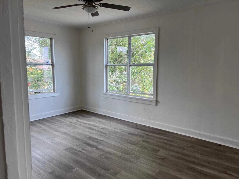 More Photos Of , Del Rio Unknown For Sale