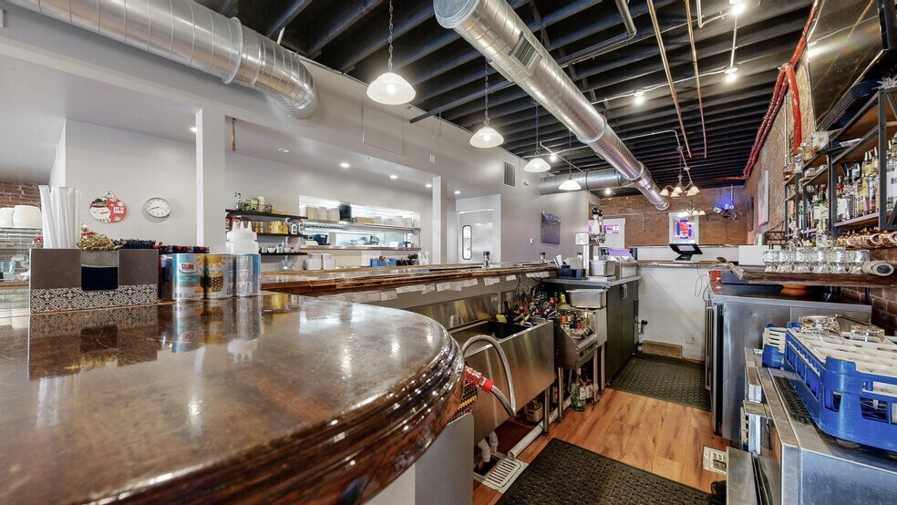 More Photos Of 335 Mountain Ave, Berthoud Restaurant For Sale