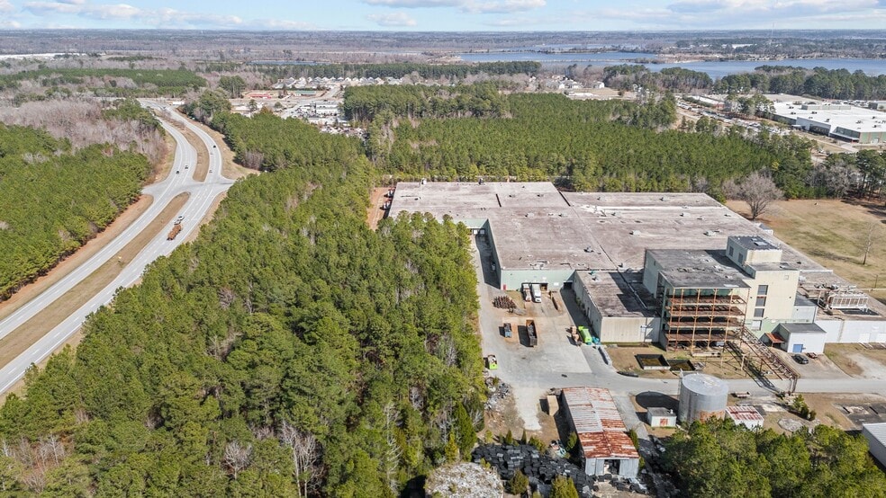 More Photos Of 197 Bosch Blvd, New Bern Warehouse For Lease