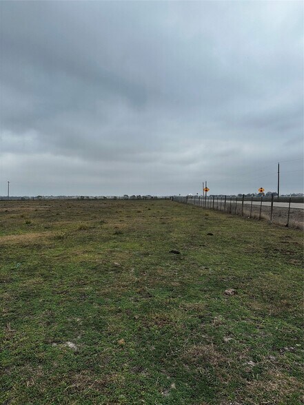 More Photos Of Roesler Rd, Needville Land For Sale