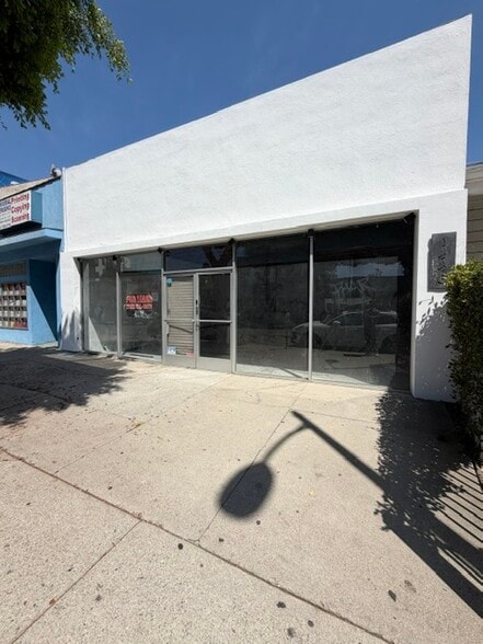 Primary Photo Of 1446 S Robertson Blvd, Los Angeles Storefront For Lease