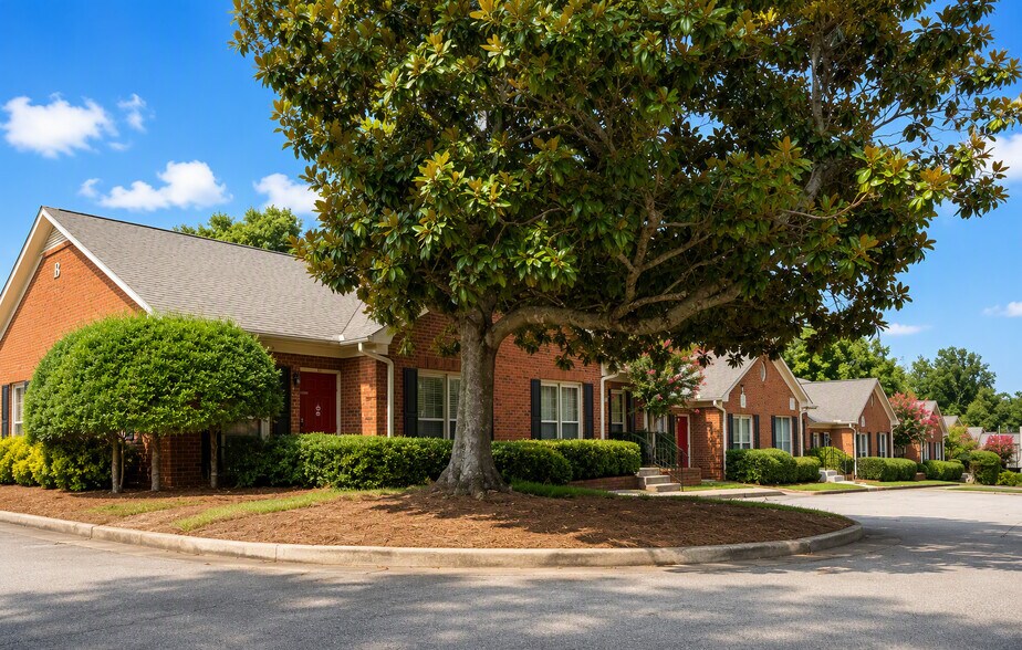 More Photos Of 540 Powder Springs St SE, Marietta Office Residential For Sale
