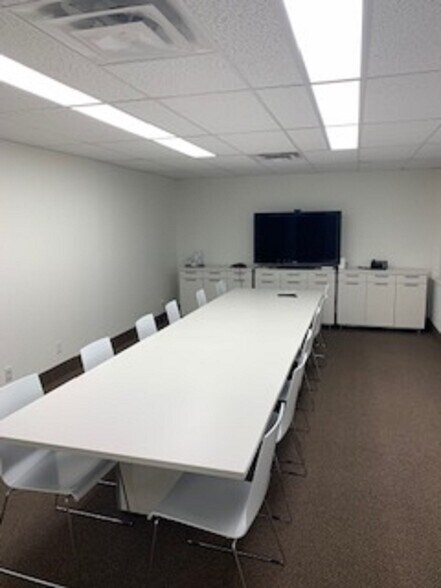 More Photos Of 455 Rue Notre-Dame E, Montréal Loft Creative Space For Sale