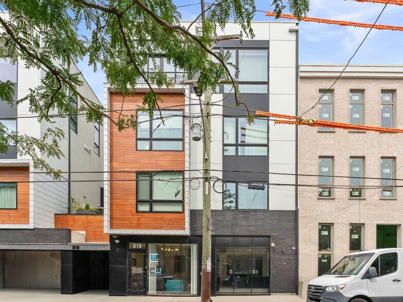 Primary Photo Of 818 N 4th St, Philadelphia Office For Lease