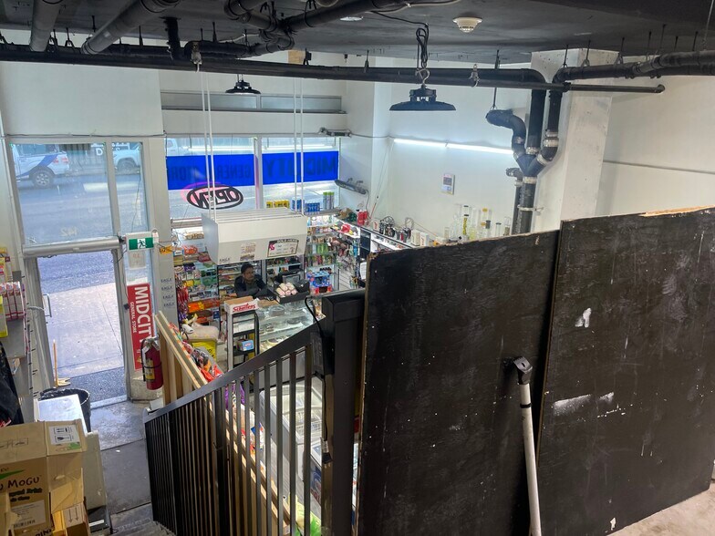 More Photos Of 138 E Hastings St, Vancouver Apartments For Sale