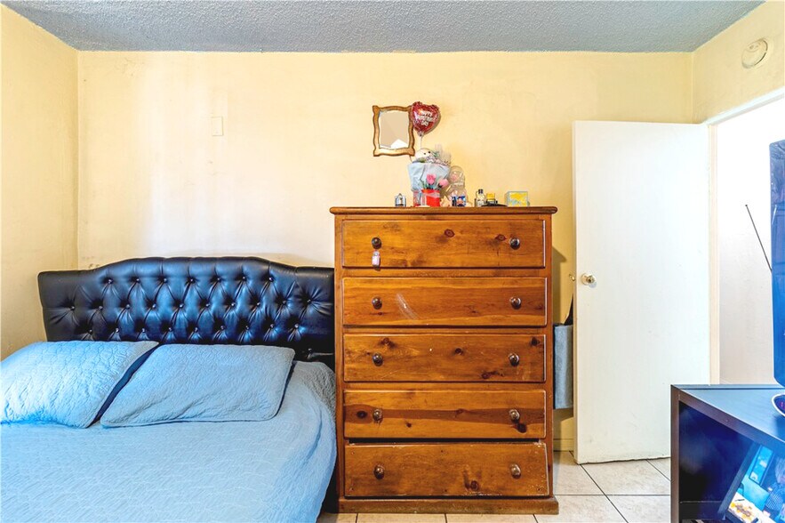 More Photos Of 5501 Alhambra Ave, Los Angeles Apartments For Sale