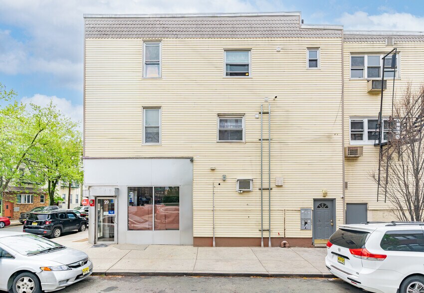 More Photos Of 99 Pulaski St, Newark Apartments For Sale