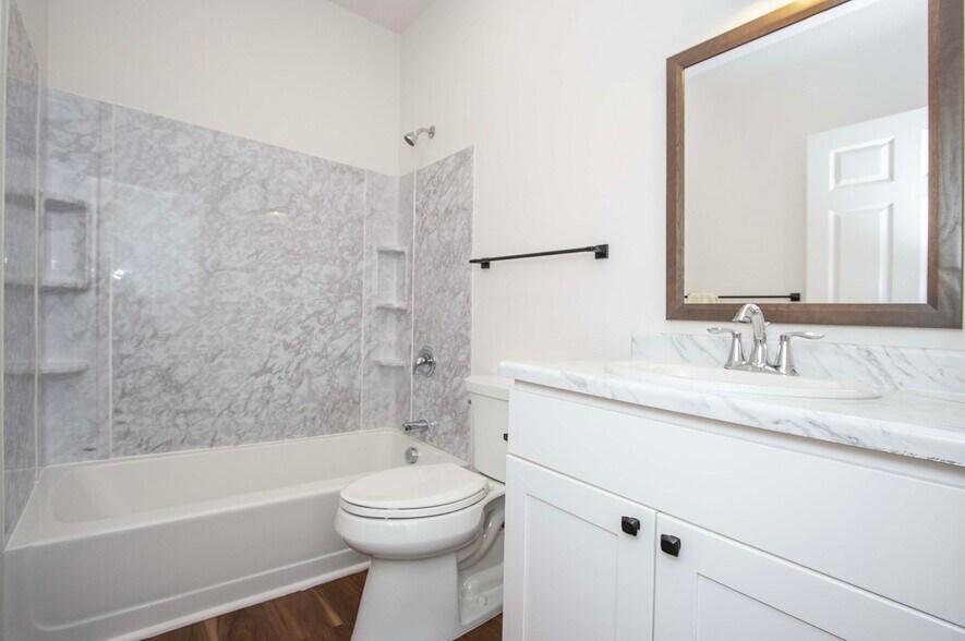 More Photos Of 1380 Lincoln Ave, San Rafael Apartments For Sale