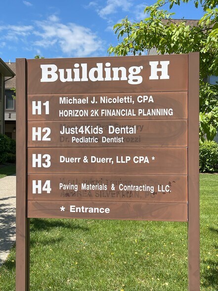 More Photos Of 150 River Rd, Montville Medical For Lease