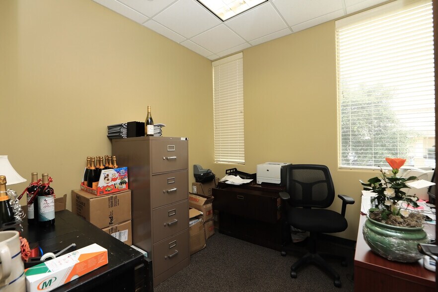 More Photos Of 2200 N FM 3083 Rd W, Conroe Office For Lease