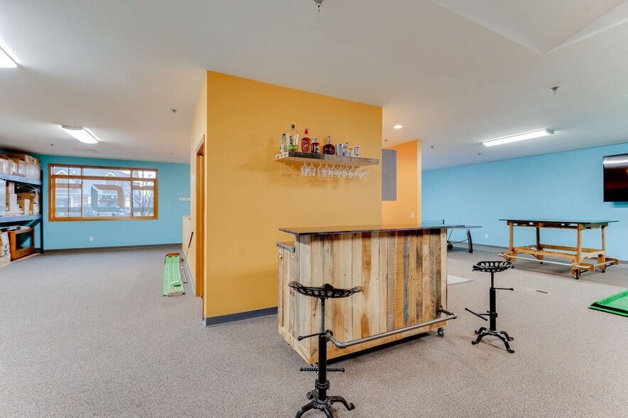 More Photos Of 11979 Cr-11, Burnsville Office For Sale