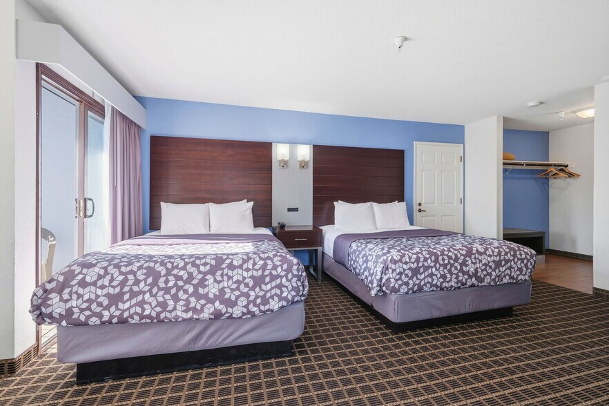 More Photos Of 600 Riverside Ave, Santa Cruz Hotel For Sale