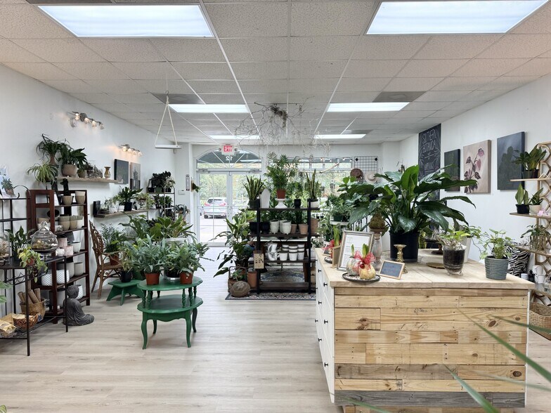 More Photos Of 149 Riverwalk Blvd, Ridgeland Storefront Retail Office For Sale