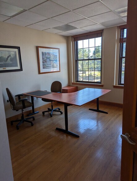 More Photos Of 65-69 Broad St, Stamford Storefront Retail Office For Lease