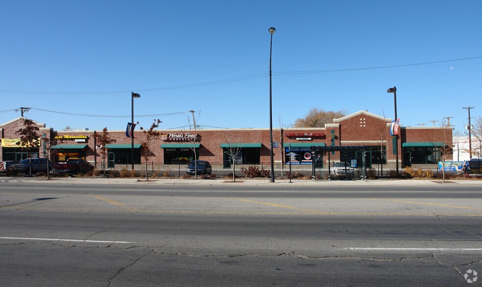 More Photos Of 4300-4350 S Pulaski Rd, Chicago Unknown For Lease