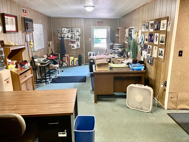 More Photos Of 141 Dunbar Ave, Fords Specialty For Sale