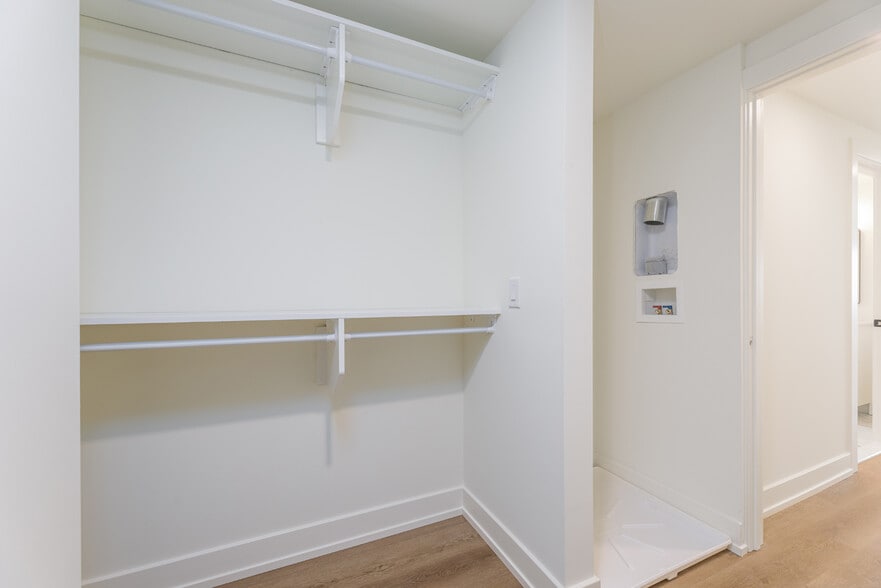 More Photos Of 5201 Atlantic ave, Ventnor City Apartments For Sale