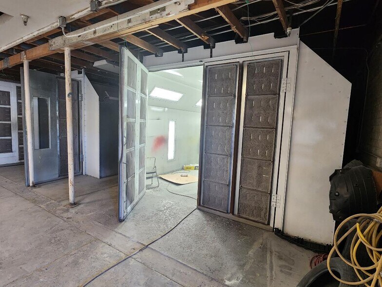 More Photos Of 2017 W Ironwood Dr, Phoenix Service For Sale