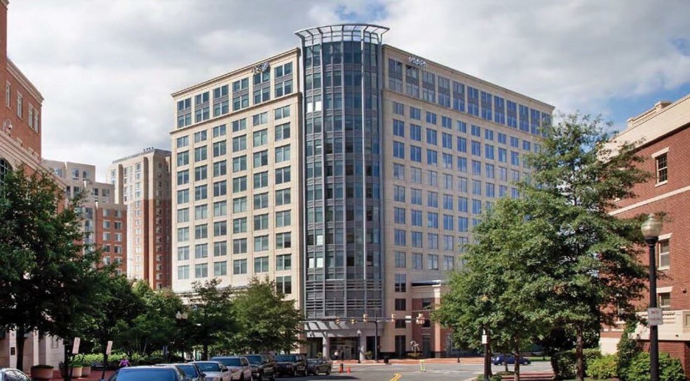 More Photos Of 2318 Mill Rd, Alexandria Office For Lease