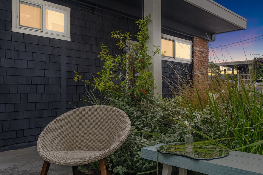 More Photos Of 125-131 Camino Alto, Mill Valley Office For Lease