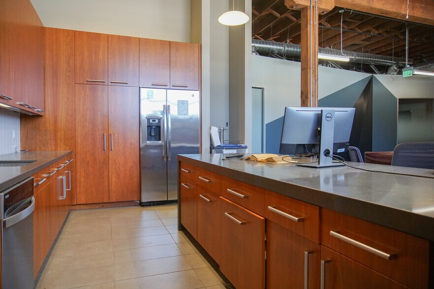 More Photos Of 1950-2190 Cesar Chavez, San Francisco Warehouse For Lease