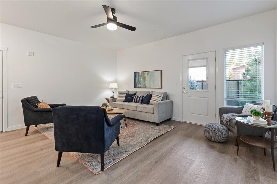 More Photos Of 9926 W Sand Hill Dr, Nampa Apartments For Sale