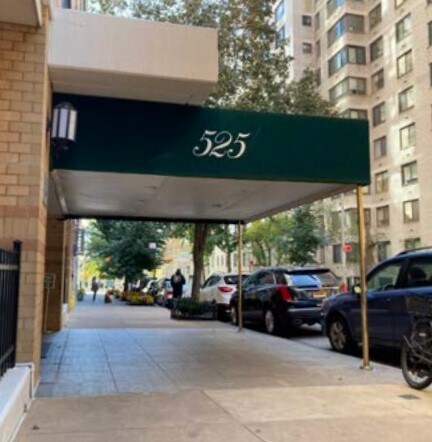 More Photos Of 525 E 80th St, New York Parking Garage For Sale