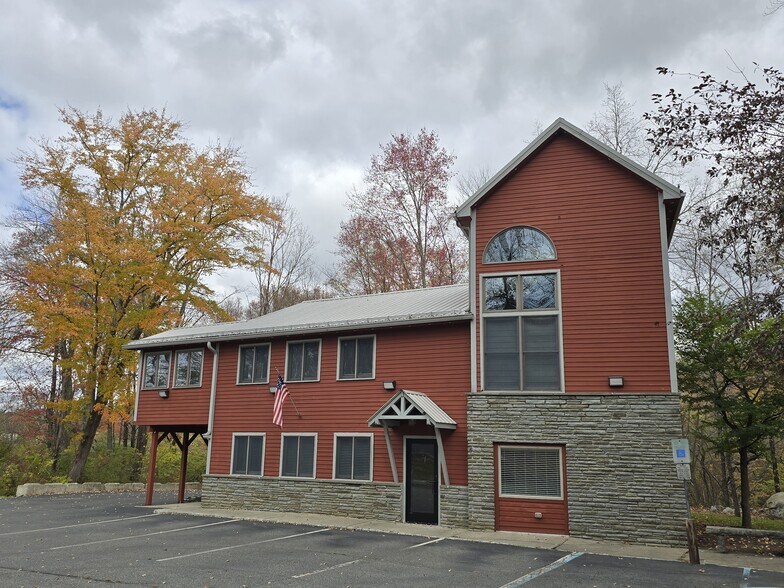 More Photos Of 237 US-206, Sandyston Medical For Sale