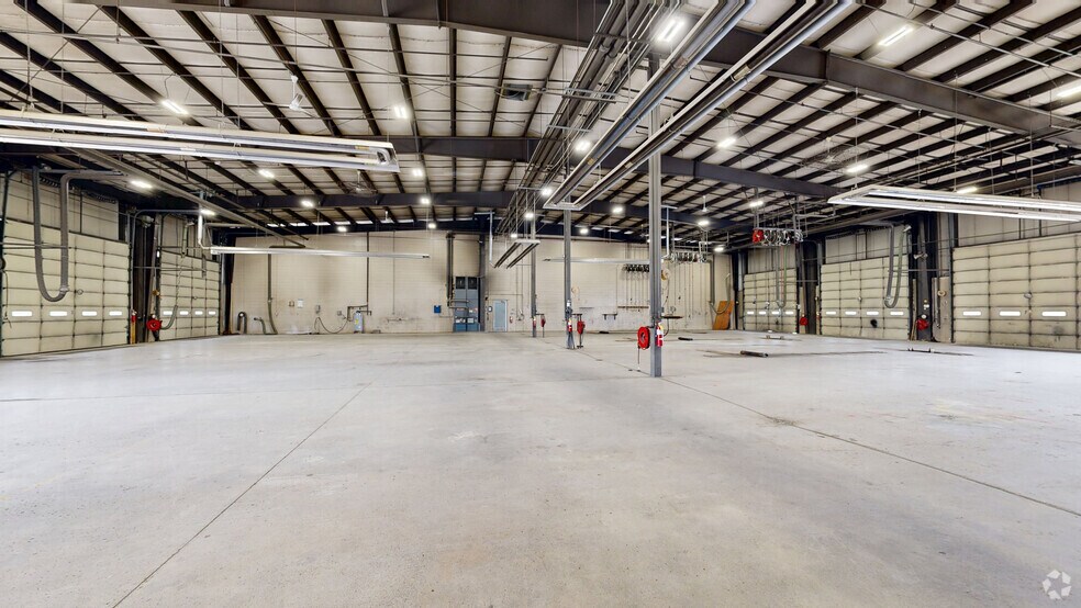 Primary Photo Of 4201 W Morris St, Indianapolis Service For Lease