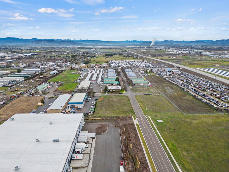 More Photos Of 862 Enterprise dr, Medford Land For Sale