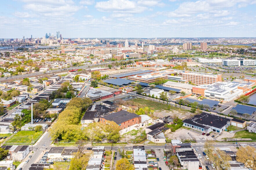 More Photos Of 1300 Walnut St, Camden Industrial For Lease