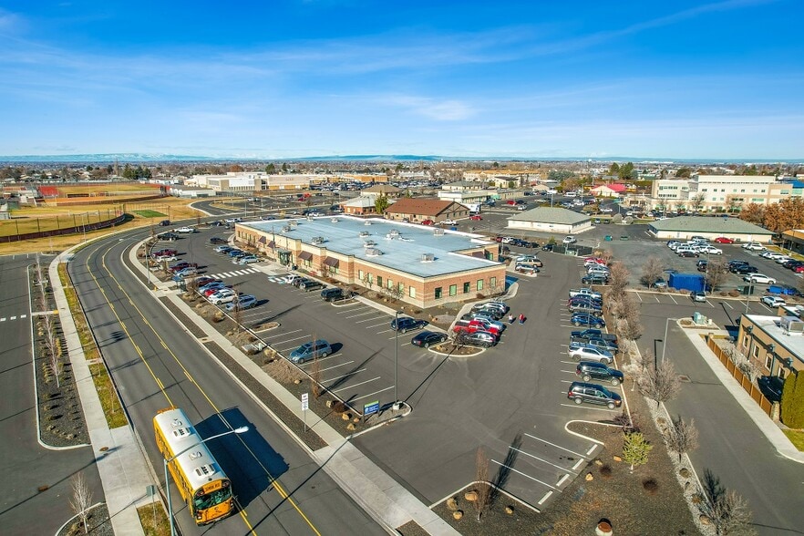 More Photos Of 1651 S Pilgrim St, Moses Lake Office For Sale