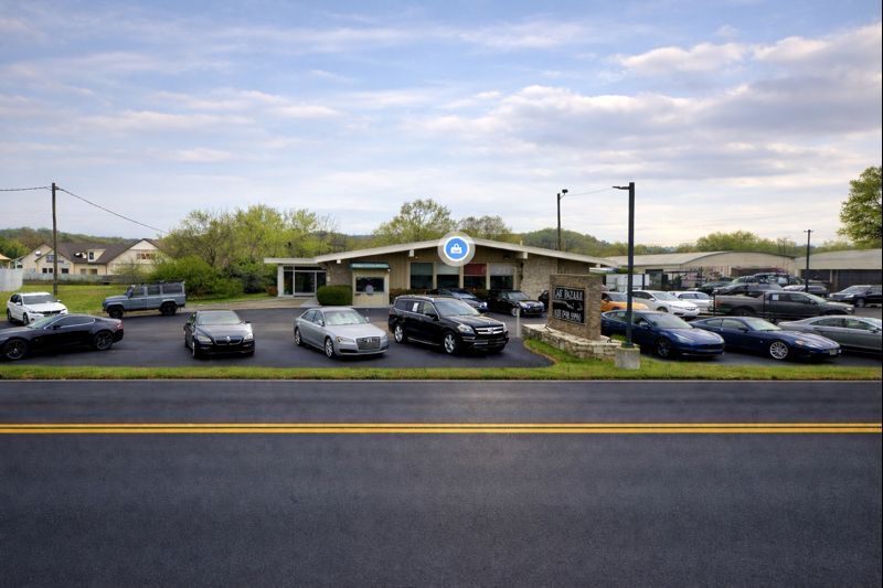 Primary Photo Of 2000 Columbia Ave, Franklin Freestanding For Sale