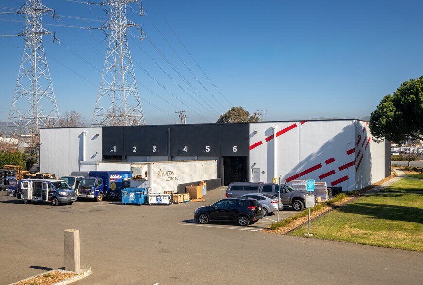 More Photos Of 4900 Hannover Pl, Fremont Unknown For Lease