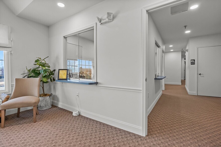 More Photos Of 790 Newtown Yardley Rd, Newtown Medical For Sale