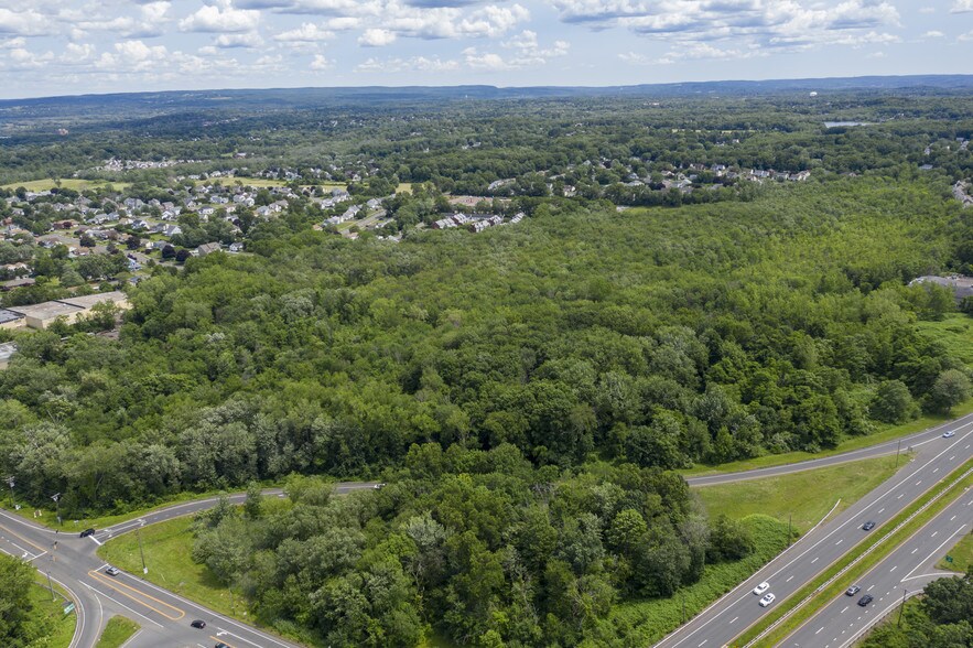 More Photos Of 2090 Berlin Tpke, Wethersfield Land For Sale